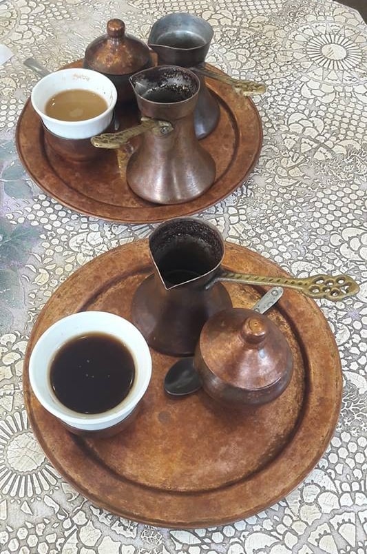 Tóth István György: Coffee for two